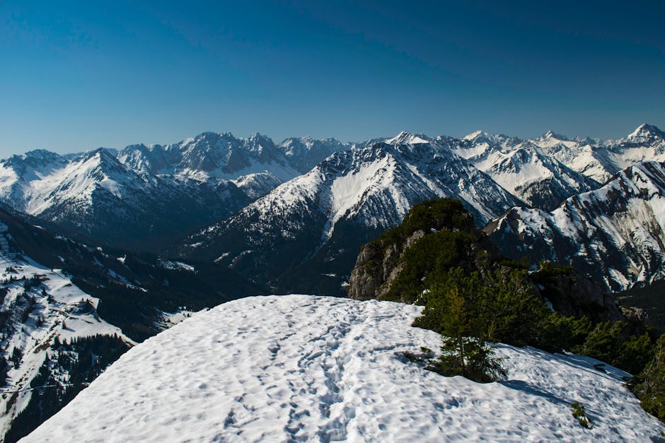 Snow Mountains - Expansive view of snowy mountains in Tirol, Aust #1060327
