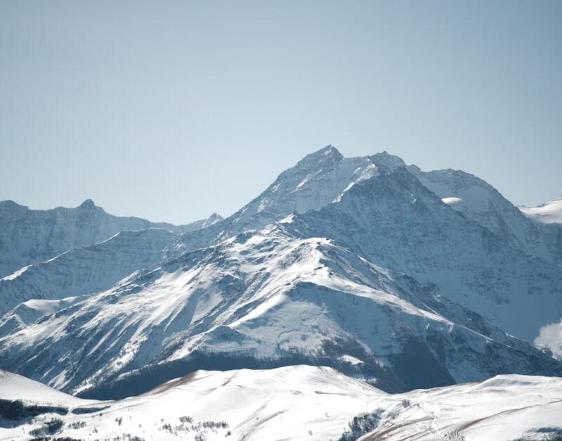 Snow Mountains - Stunning view of snow-covered mountains with cri #20572885
